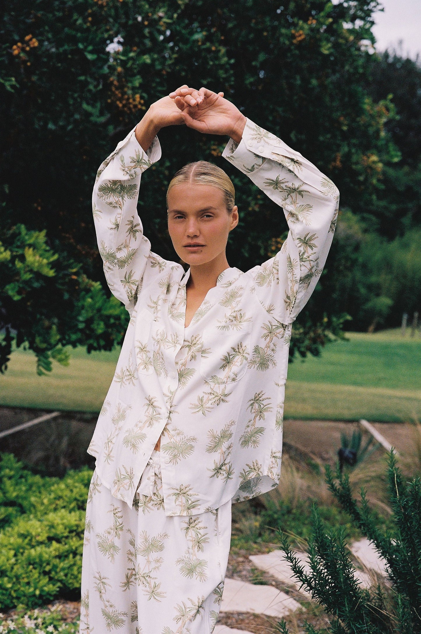 Maggie Pyjama Set - Long - Vintage Palm - Olive