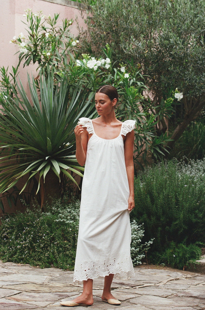 Indah Lounge Dress - Cotton Embroidery - Vanilla